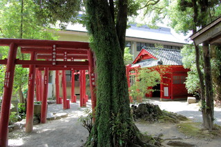 青井稲荷神社