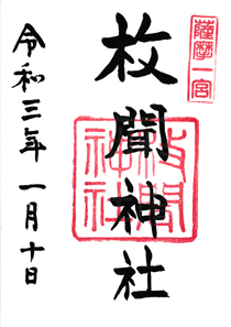 �����_��