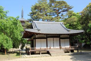五重塔と清瀧宮拝殿