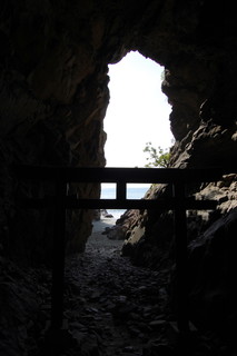 鵜戸神社岩窟